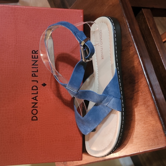 Donald J. Pliner Shoes - Ankle strap sandal